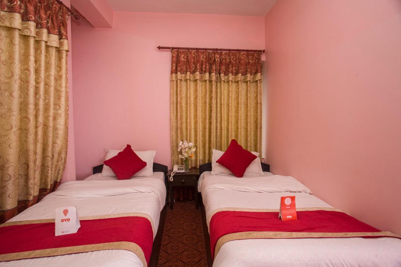 Oyo 161 Ram Janaki Hotel Katmandú Exterior foto